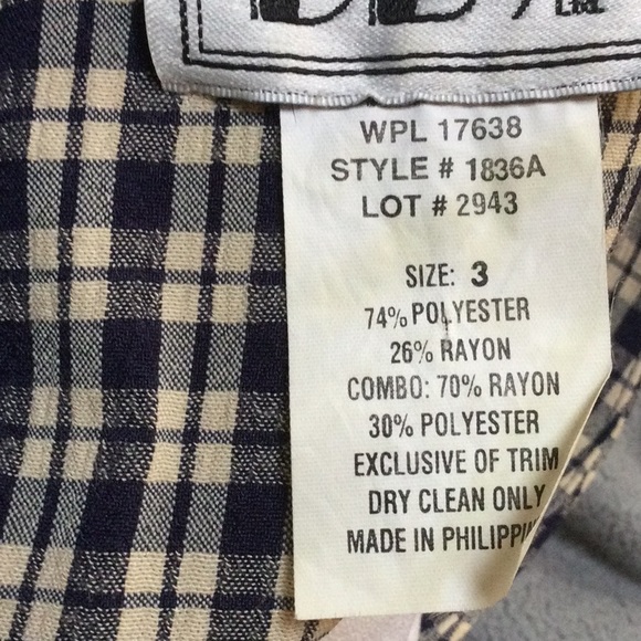 Short sleeve Suit style plaid dress - Picture 5 of 5